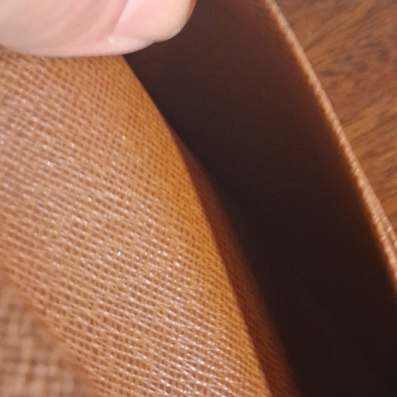 Louis Vuitton Monogram Wallet - Picture 10 of 16